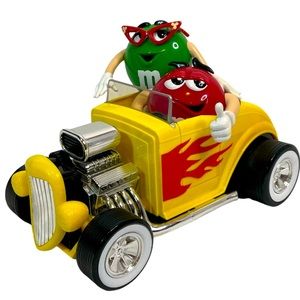 M&m's Rebel Without A Clue Yellow
Hot Rod Candy Dispenser Car